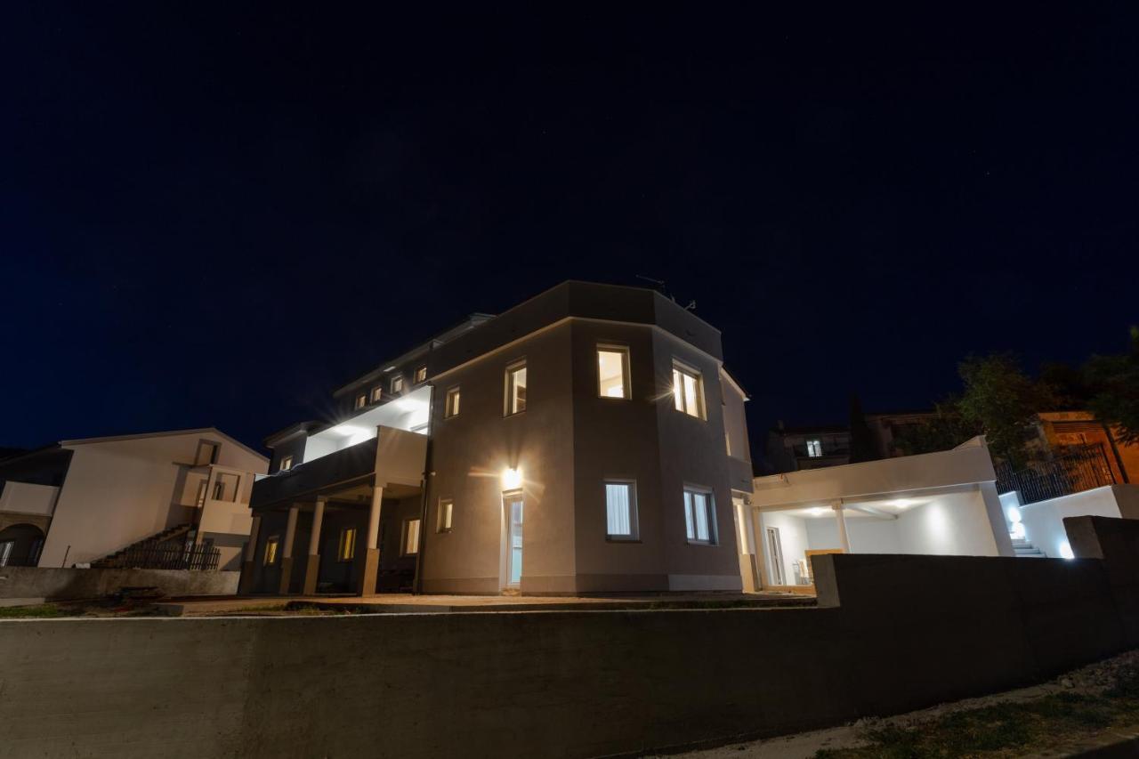 Apartments Luka 센 외부 사진