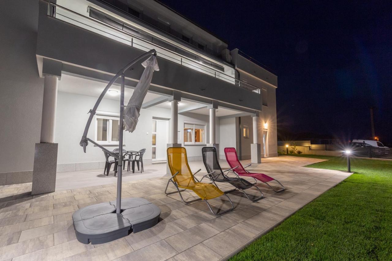 Apartments Luka 센 외부 사진